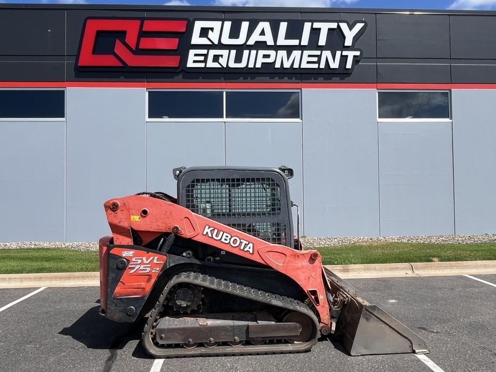 2017 Kubota SVL75-2HWC Equipment Image0