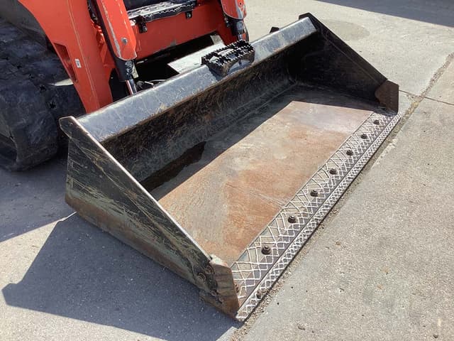 Image of Kubota SVL95-2 equipment image 3