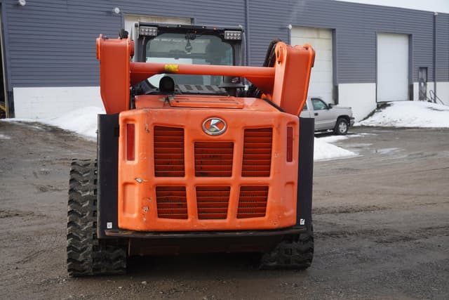 Image of Kubota SVL95-2 equipment image 2
