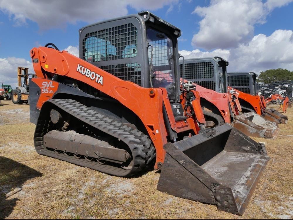 2017 Kubota SVL95-2S Equipment Image0