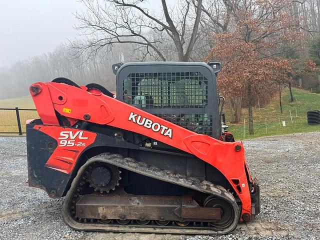 Image of Kubota SVL95-2S equipment image 1