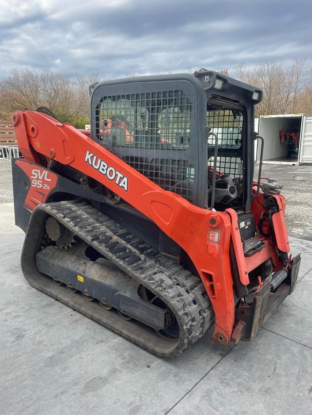 Image of Kubota SVL95-2S equipment image 4