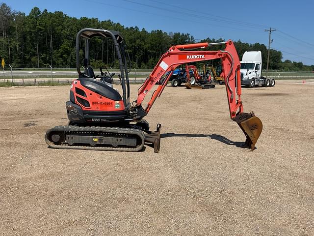 Image of Kubota U25R1T4 equipment image 3