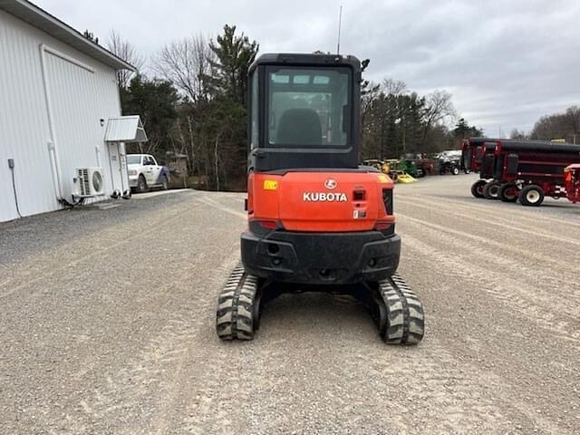 Image of Kubota U35-4 equipment image 2