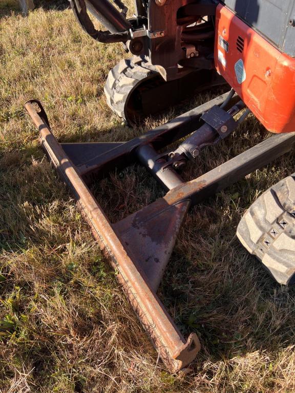 Image of Kubota U35-4 equipment image 4