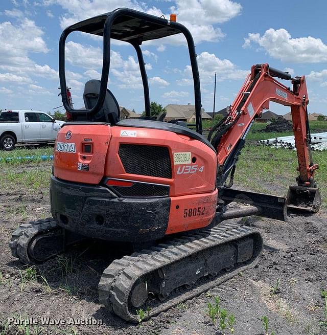 Image of Kubota U35-4 equipment image 4