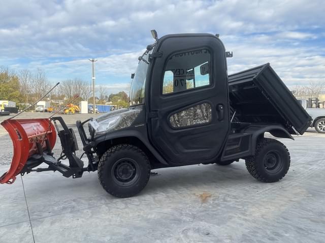 Image of Kubota RTV-X1100C equipment image 4