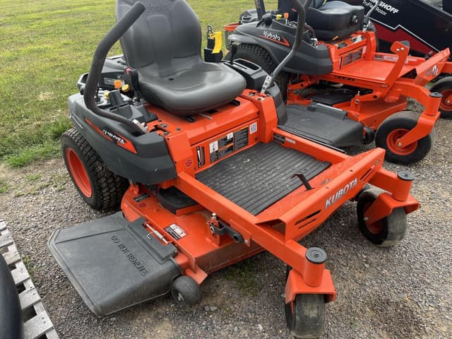 Image of Kubota Z122R equipment image 2
