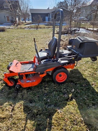 Image of Kubota Z122R Image 1