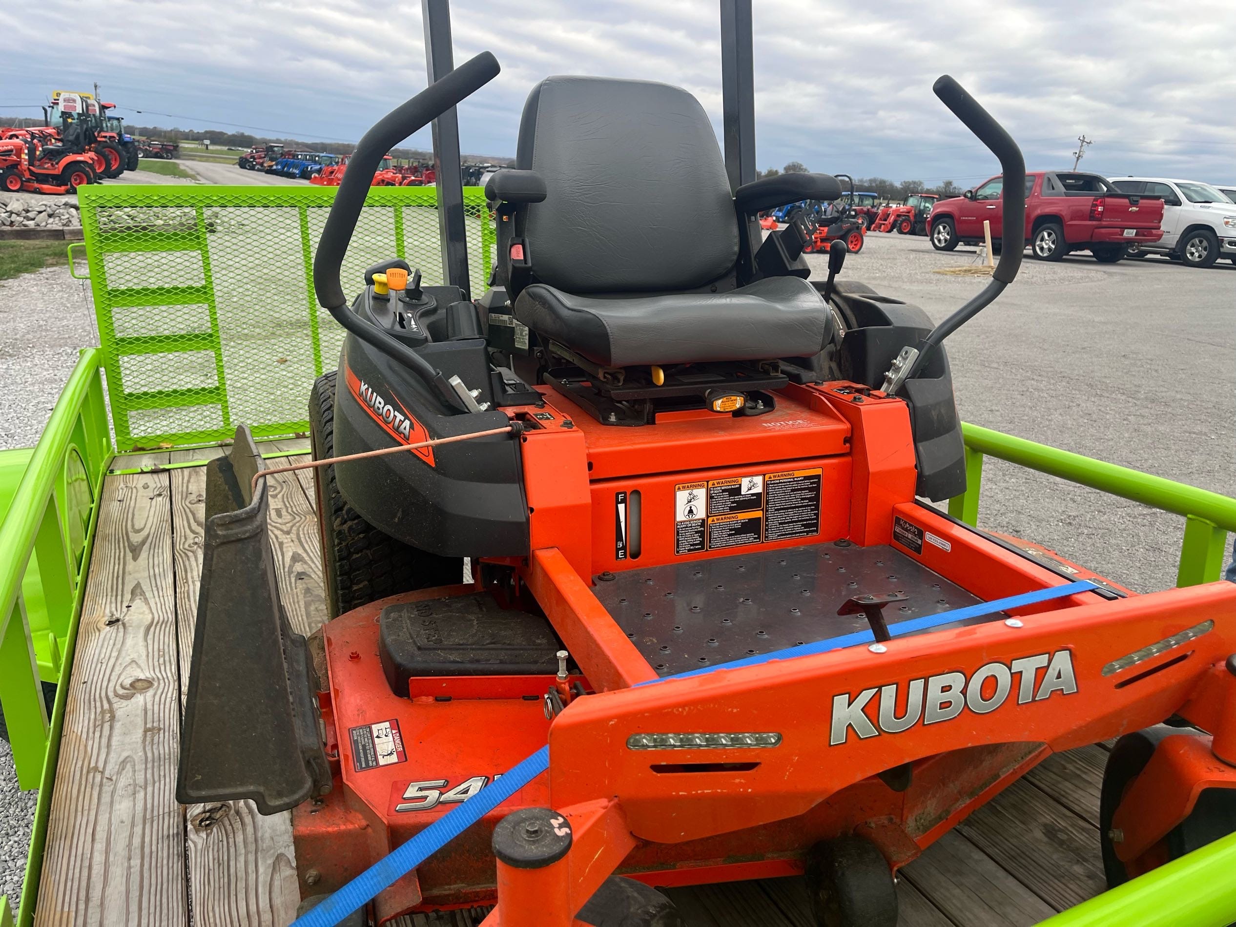 2017 Kubota Z125SKH Equipment Image0
