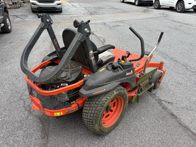 Image of Kubota Z411KW-48 equipment image 4
