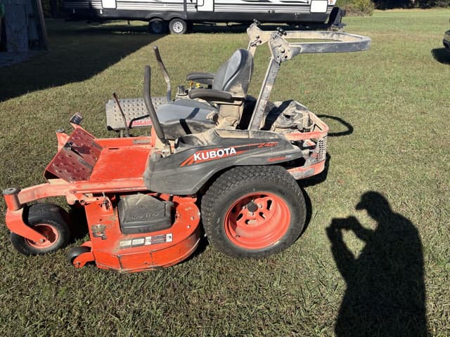 Image of Kubota Z421 equipment image 4