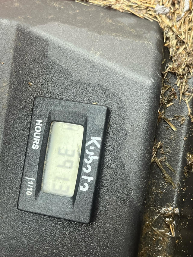 Image of Kubota Z421KW equipment image 4