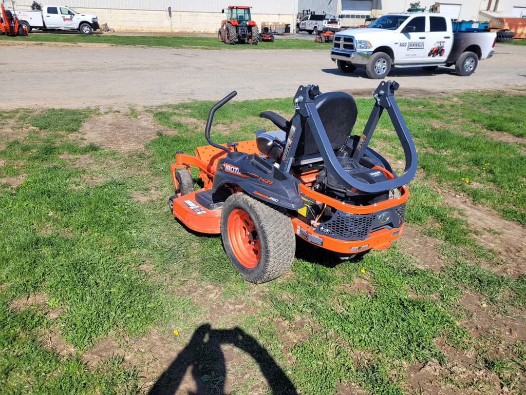 Image of Kubota Z421KW-54 Image 1