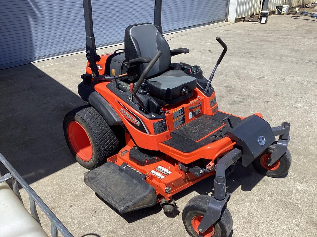 Image of Kubota ZD1211-60 Primary image