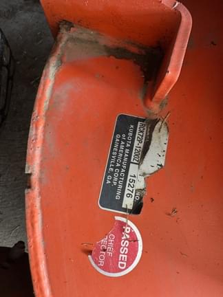 Image of Kubota ZD1211 equipment image 3