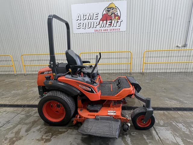 Image of Kubota ZD1211L equipment image 3