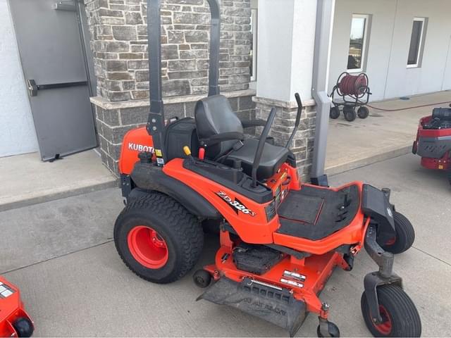 Image of Kubota ZD326 equipment image 2