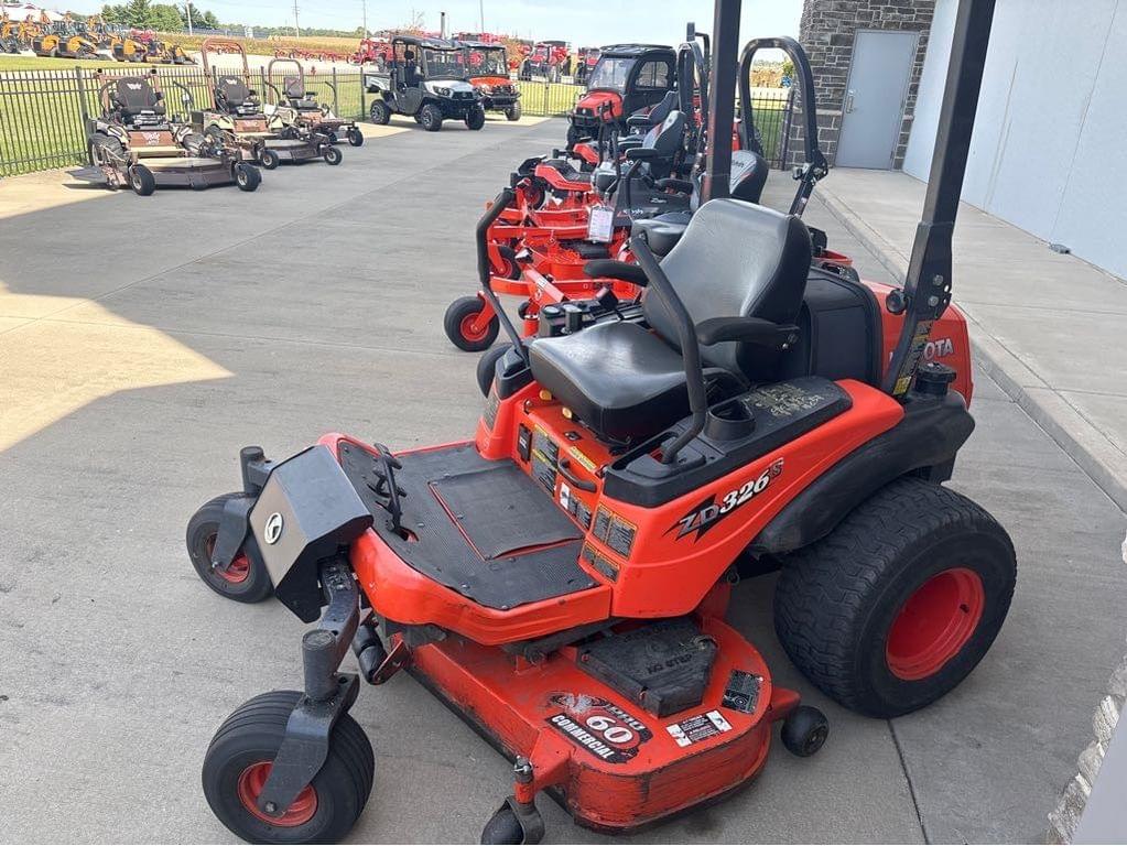 Image of Kubota ZD326 Primary image