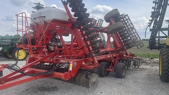 Image of Kuhn Krause Excelerator 8005 equipment image 2