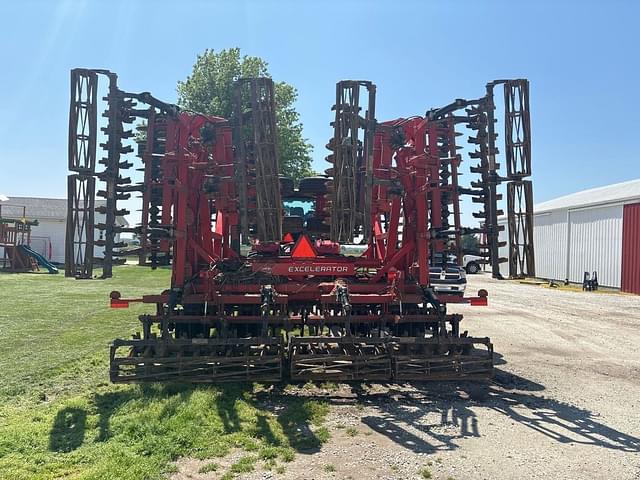 Image of Kuhn Krause Excelerator 8005 equipment image 4