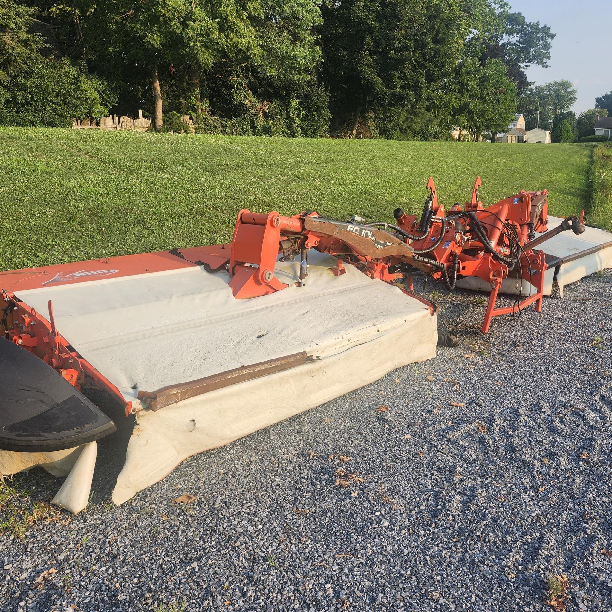 2017 Kuhn FC10030D Equipment Image0
