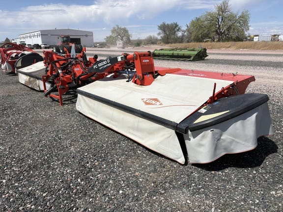 2017 Kuhn FC10030D Equipment Image0