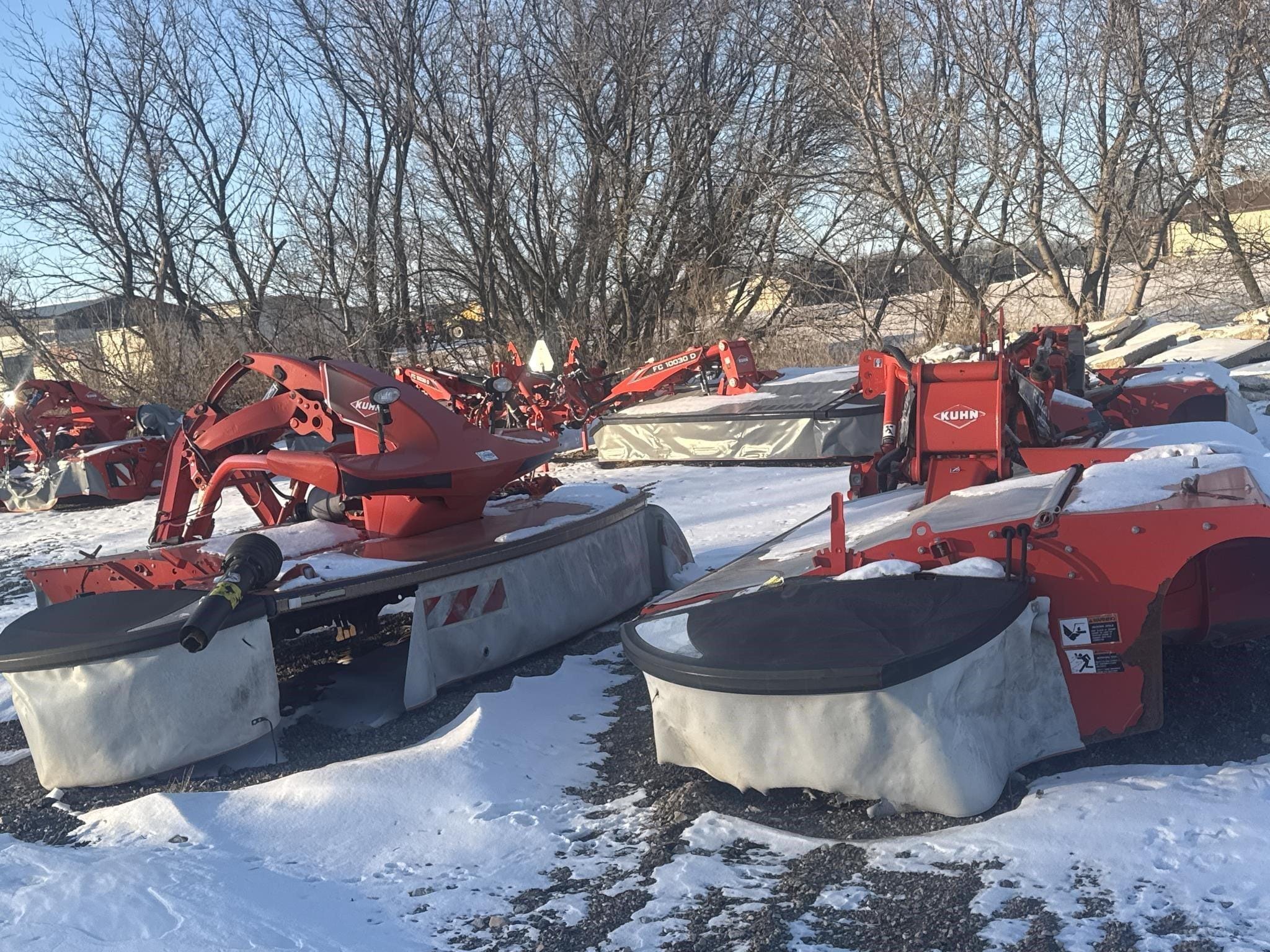 2017 Kuhn FC10030D Equipment Image0