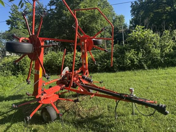 Image of Kuhn GF5202THA equipment image 2