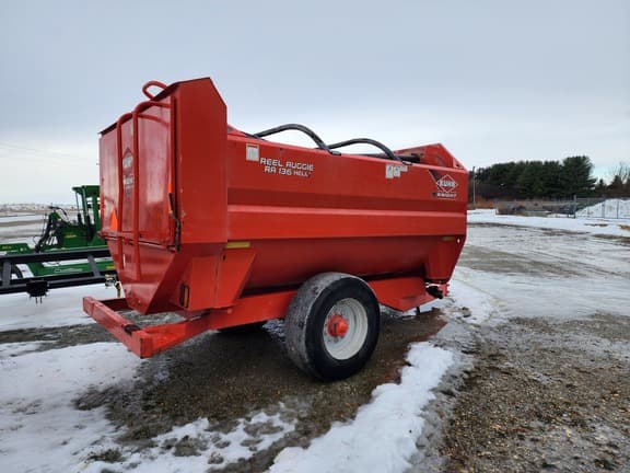 Image of Kuhn Knight RA136 equipment image 2