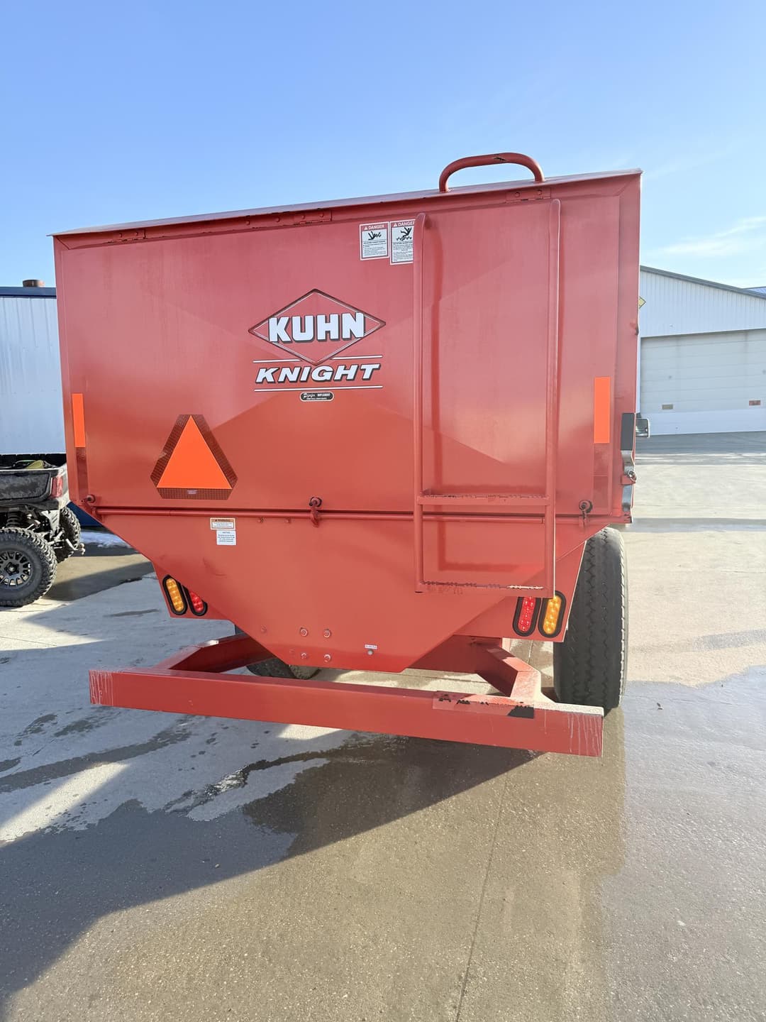 Image of Kuhn Knight RA142 Primary image