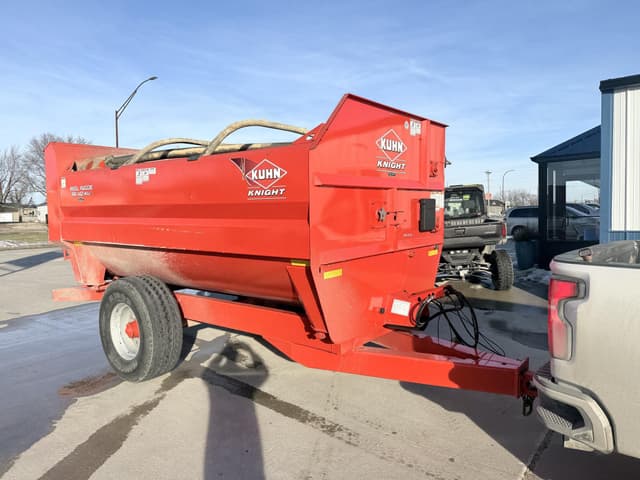 Image of Kuhn Knight RA142 equipment image 1