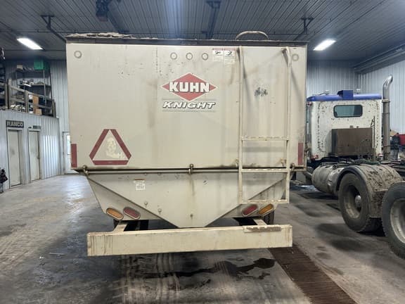 Image of Kuhn Knight RC250 equipment image 4