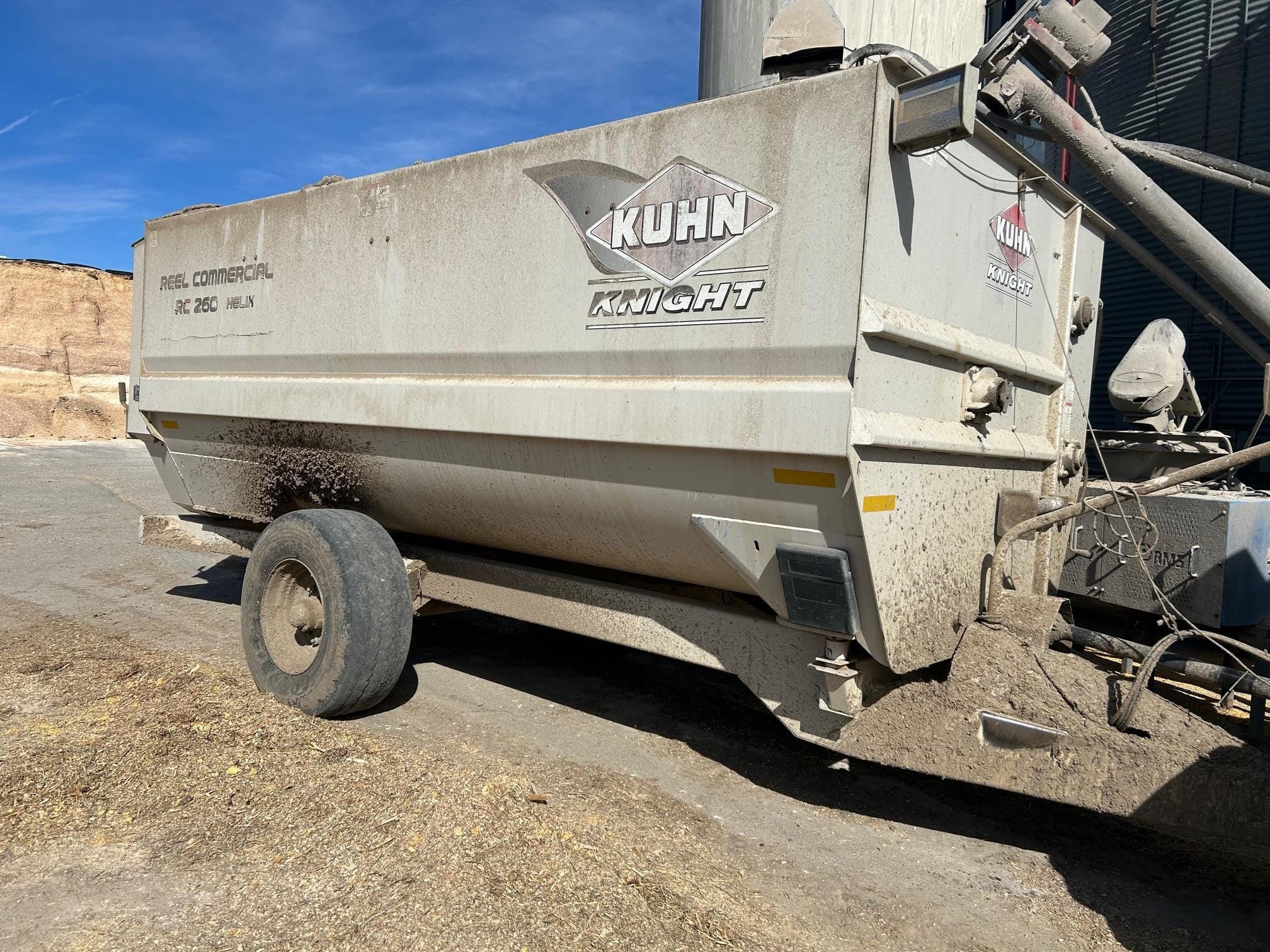 Main image Kuhn Knight RC260