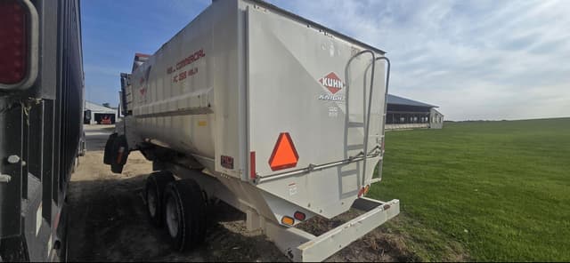 Image of Kuhn Knight RC295 equipment image 4