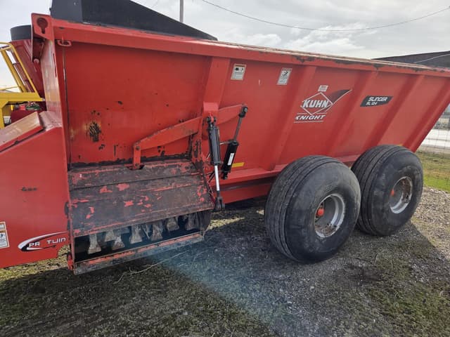 Image of Kuhn Knight SL124 equipment image 1