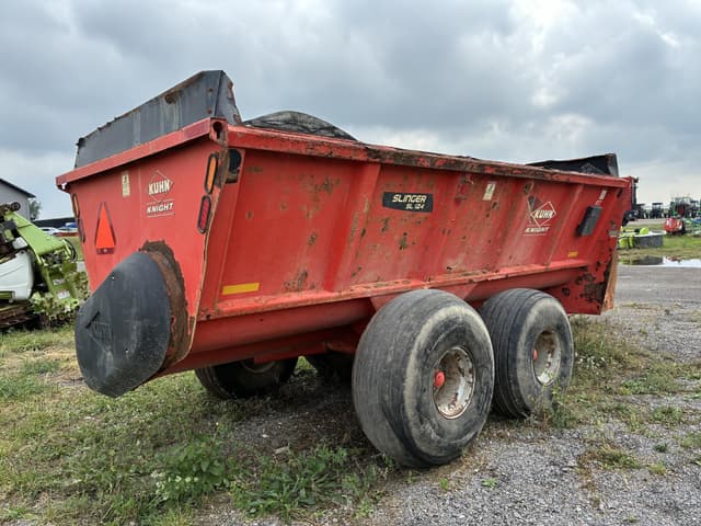 Image of Kuhn Knight SL124 equipment image 3