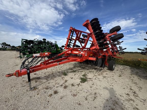 2017 Kuhn Krause 4810 Equipment Image0