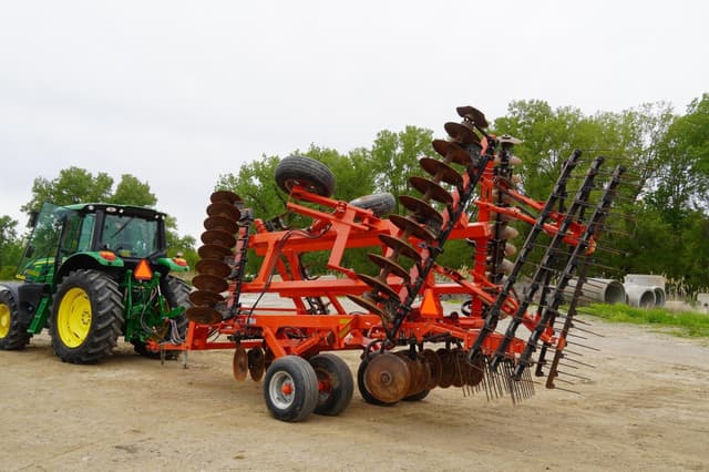 Image of Kuhn Krause 7300 equipment image 2