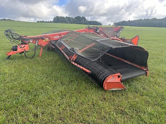 Image of Kuhn Merge-Maxx MM700 equipment image 1