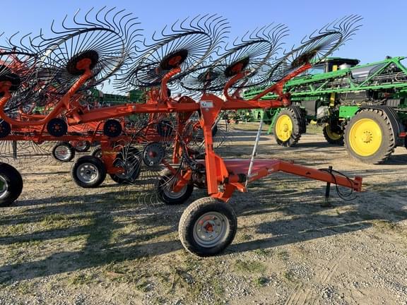 Image of Kuhn SR110 equipment image 1