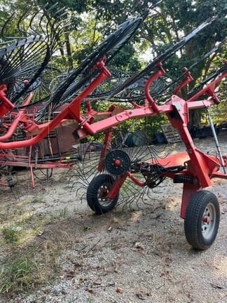 Image of Kuhn SR110 equipment image 4