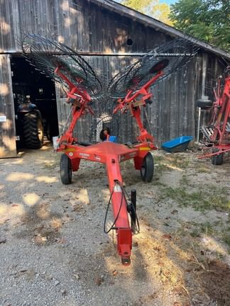 2017 Kuhn SR110 Equipment Image0