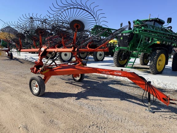 2017 Kuhn SR112 Equipment Image0