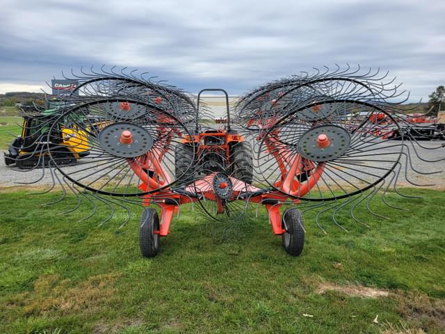 Image of Kuhn SR112GII equipment image 2
