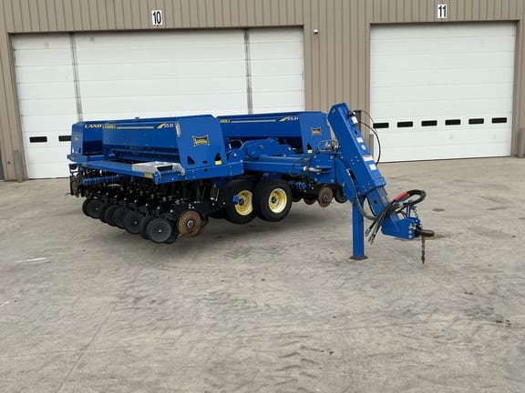 2017 Landoll 5531 Equipment Image0