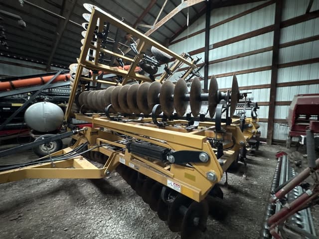 Image of Landoll 876 equipment image 4