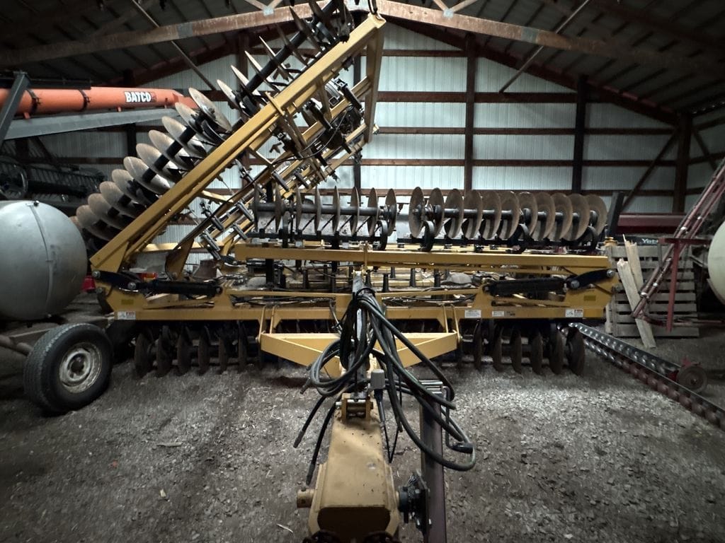 2017 Landoll 876 Equipment Image0