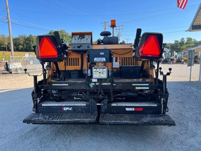 Image of LeeBoy 8515E equipment image 3