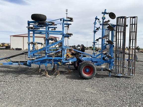 Image of Lemken Karat 9 equipment image 4